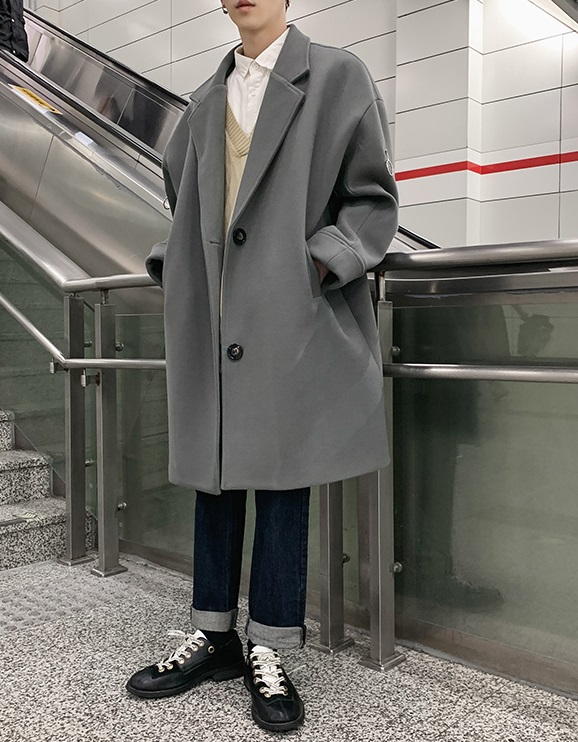 Мужское свободное пальто на две пуговицы фото