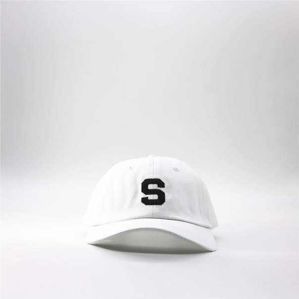 Светлая кепка бейсболка с буквой S купить недорого в интернет-магазине MOD