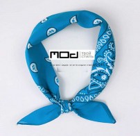 Хлопковая бандана с узорами фото