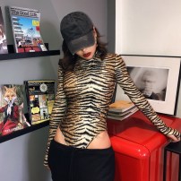 Женское боди с тигровым принтом фото