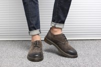 Мужские туфли броги с потертыми носками фото