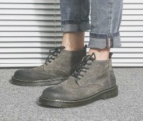 Высокие мужские броги с потертыми носками фото