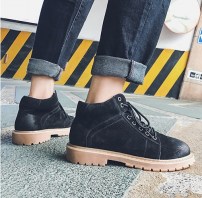 Высокие ботинки на шнуровке для мужчин фото