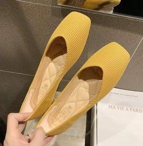 Однотонные балетки женские с квадратным носом фото