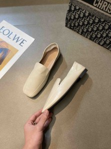 Балетки женские с квадратным носом фото