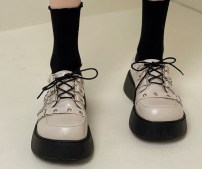 Ретро панк туфли на ровной подошве со шнурками фото