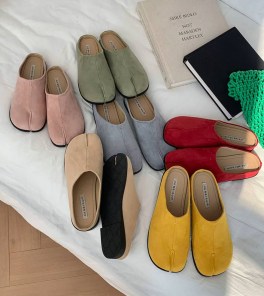 Женские яркие тапочки таби - балетки без задника фото