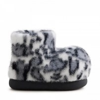Тапочки-угги chikoku Leopard Gray серые плюшевые с черно-белым принтом снежного барса