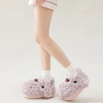 Тапочки chikoku Spotted Puppy 3D-котик розово-серый пятнистый с мордочкой и усами фото