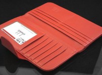 Женский кожаный кошелек фото