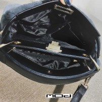 Женская ручная меховая сумка фото