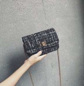 Небольшая шерстяной женский клатч фото