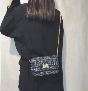 Небольшая шерстяной женский клатч фото