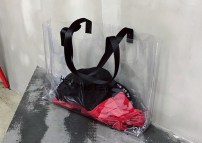 Вместительная прозрачная сумка