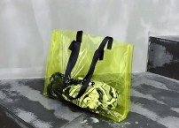 Вместительная прозрачная сумка фото