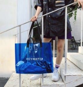 Вместительная прозрачная сумка фото