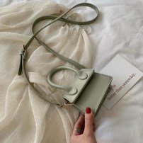 Маленькая микро сумка с ручками фото