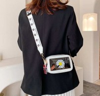 Прозрачная сумка клатч с ромашкой фото