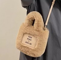 Женская плюшевая сумка-ведро вместительная фото