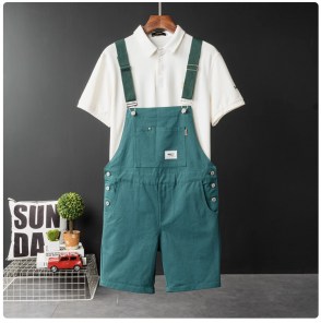 Яркие модные свободные шорты на подтяжках с нагрудным карманом фото