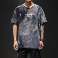 Мужская разноцветная футболка фото