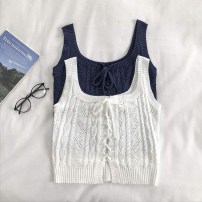 Теплый шерстяной топ на завязках фото