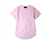 Длинная однотонная футболка мужская фото