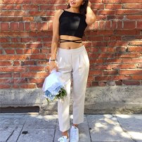 Черная майка топ с тонкими ремнями фото