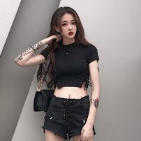 Женские черный топ с боковыми завязками фото