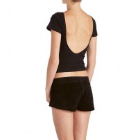 Женская футболка топ с открытой спиной фото