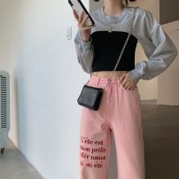 Женские розовые широкие джинсы с надписью фото