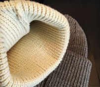 Большая женская шапка со смаилом фото