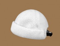 Плюшевая кепка без козырька фото