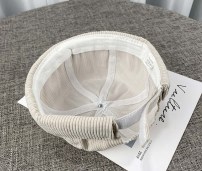 Вельветовая кепка бини без козырька фото