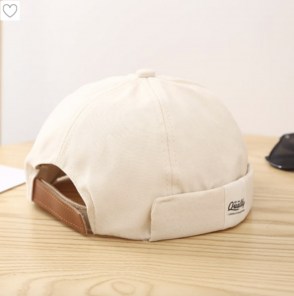 Молодежная кепка без козирька на липучке - докерка фото