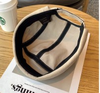 Плотная кепка без козырька в в ретро-стиле фото