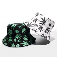 Панама конопля с листьям Cannabis