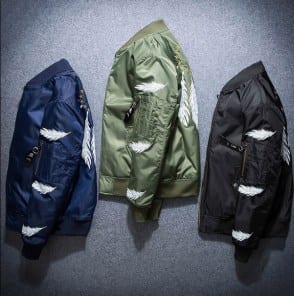 Куртка с изображение на спине фото