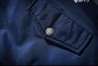 Куртка с изображение на спине фото