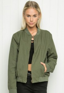 Женская свободная короткая ветровка - кофта