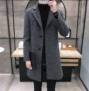 мужское темное деловое пальто приталенное