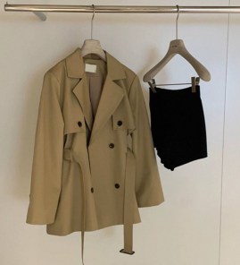 Женский короткий тренч - бежевый и черный фото