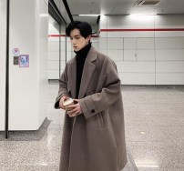 Шерстяное пальто мужское зимнее средней длины фото