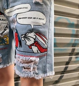 Мужские джинсовые шорты с веселыми рисунками фото