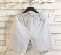 Однотонные шорты для мужчин фото