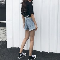 Летние очень рваные женские шорты фото