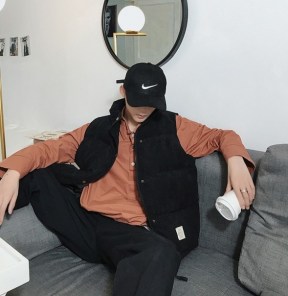 Мужской вельветовый осенне-зимний дутый жилет фото