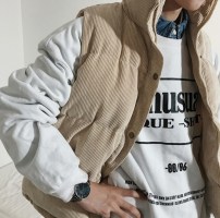 Мужской вельветовый осенне-зимний дутый жилет фото