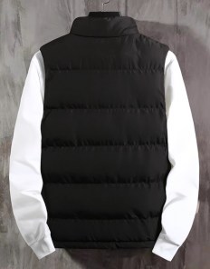 Мужская жилетка дутая с хлопковым наполнителем фото