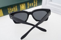 Квадратные очки с цветными линзами фото